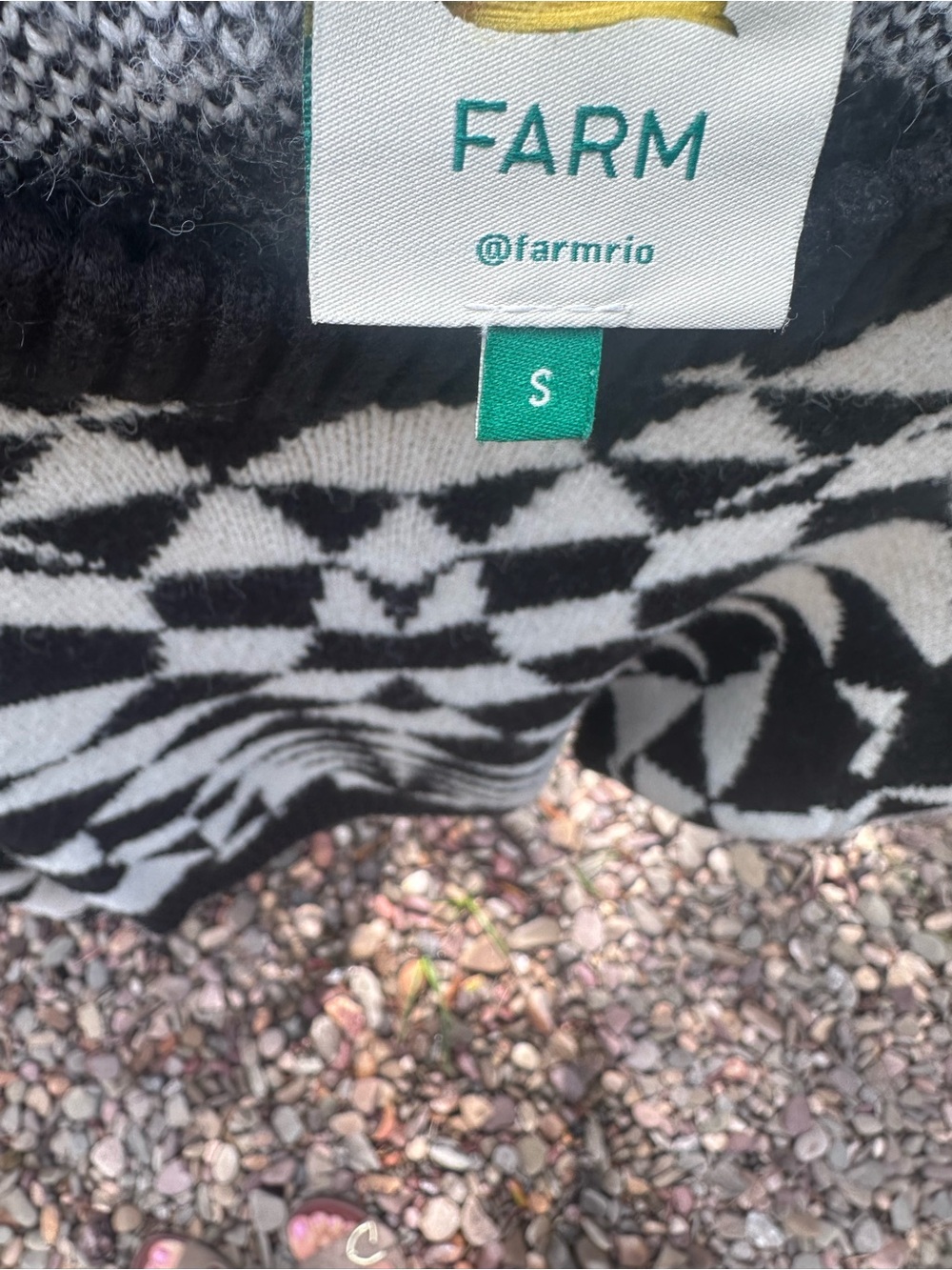 Farm Rio Sweater - Picture 7 of 8
